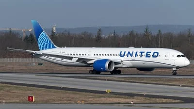 United Airlines N19986 Boeing 787-9 Dreamliner