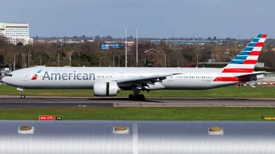 American Airlines N730AN Boeing 777-323ER