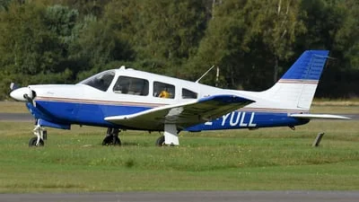 Private 2-YULL Piper PA-28R-201 Arrow