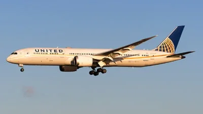 United Airlines N26952 Boeing 787-9 Dreamliner
