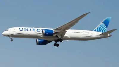 United Airlines N27957 Boeing 787-9 Dreamliner
