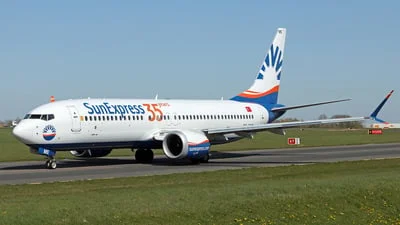 SunExpress TC-SME Boeing 737-8 MAX
