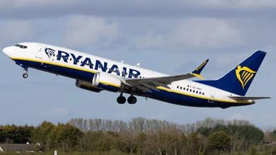 Ryanair EI-HEZ Boeing 737-8-200 MAX
