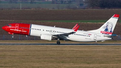 Norwegian SE-RXD Boeing 737-86N