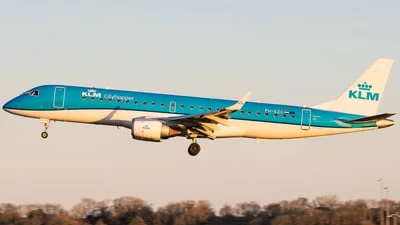 KLM Cityhopper PH-EZL Embraer ERJ-190-100STD