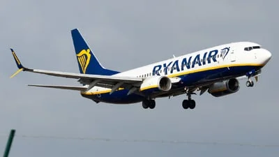 Ryanair EI-DLD Boeing 737-8AS
