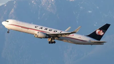 Cargojet Airways C-FCCJ Boeing 767-323(ER)(BDSF)