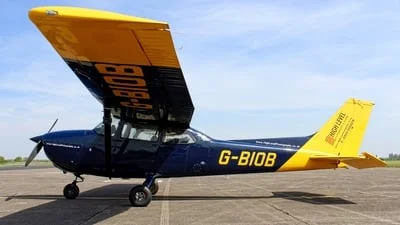Private G-BIOB Reims-Cessna F172P Skyhawk II