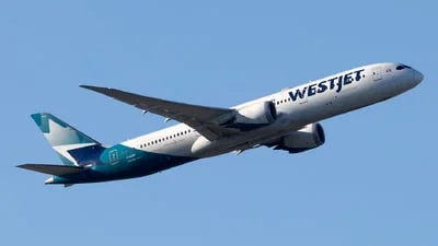 WestJet Airlines C-GURP Boeing 787-9 Dreamliner