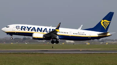 Ryanair EI-HMT Boeing 737-8-200 MAX