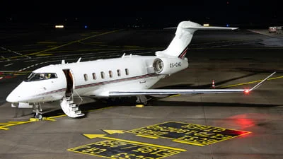 NetJets Europe CS-CHC Bombardier BD-100-1A10 Challenger 350