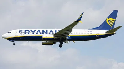 Ryanair (Buzz) SP-RNN Boeing 737-8AS