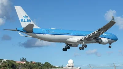 KLM Royal Dutch Airlines PH-AKD Airbus A330-303