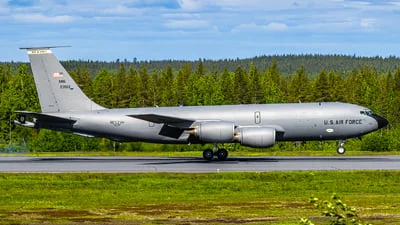 United States - US Air Force (USAF) 62-3513 Boeing KC-135R Stratotanker