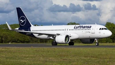 Lufthansa D-AINU Airbus A320-271N