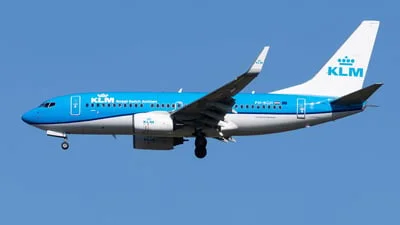 KLM Royal Dutch Airlines PH-BGH Boeing 737-7K2