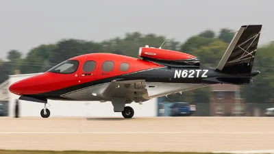 Cirrus Design Corporation N62TZ Cirrus Vision SF50 G2+ Arrivee