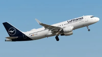 Lufthansa D-AIUE Airbus A320-214