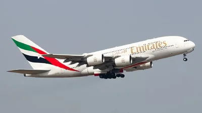 Emirates A6-EEE Airbus A380-861