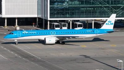 KLM Cityhopper PH-NXX Embraer ERJ-190-400STD