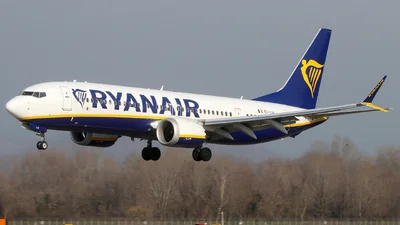 Ryanair EI-IJA Boeing 737-8-200 MAX