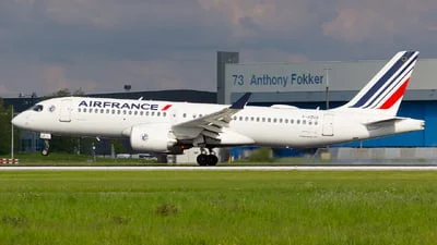 Air France F-HZUZ Airbus A220-371