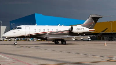 Flexjet N502FX Bombardier BD-100-1A10 Challenger 350