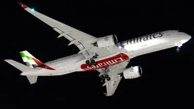 Emirates A6-EXM Airbus A350-941