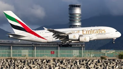 Emirates A6-EEZ Airbus A380-861