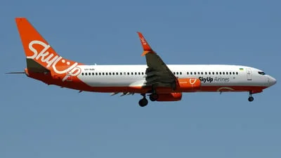 SkyUp Airlines UR-SQO Boeing 737-82R