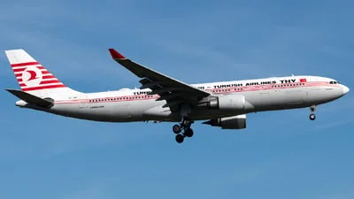 Turkish Airlines TC-JNC Airbus A330-203