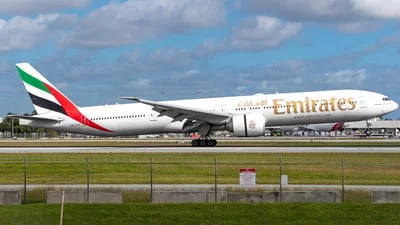 Emirates A6-EQD Boeing 777-31HER